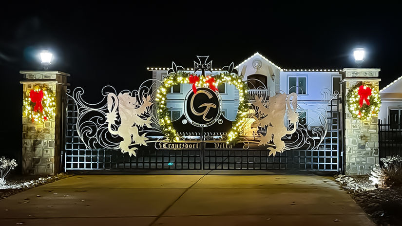 Christmas Decor - How it's Done